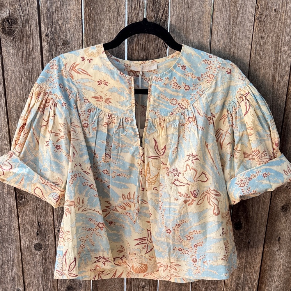 ULLa Johnson Floral Print Women's Top - Cream and Blue size 2